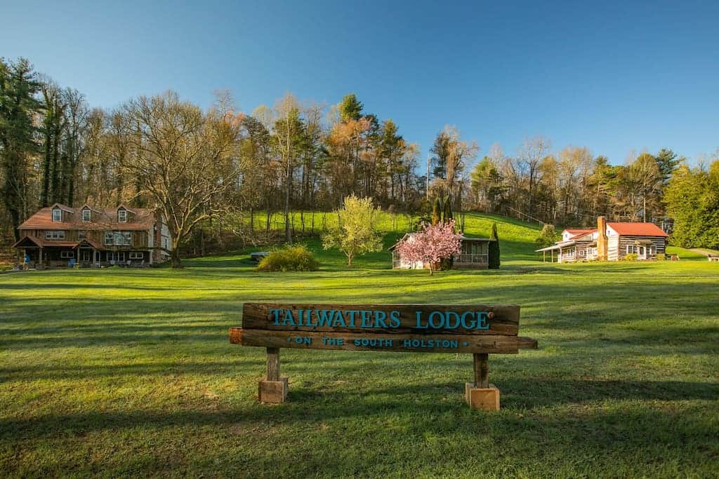 Tailwaters Lodge on the South Holston