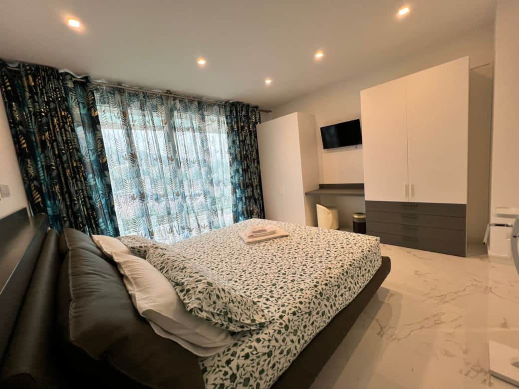 Second bedroom