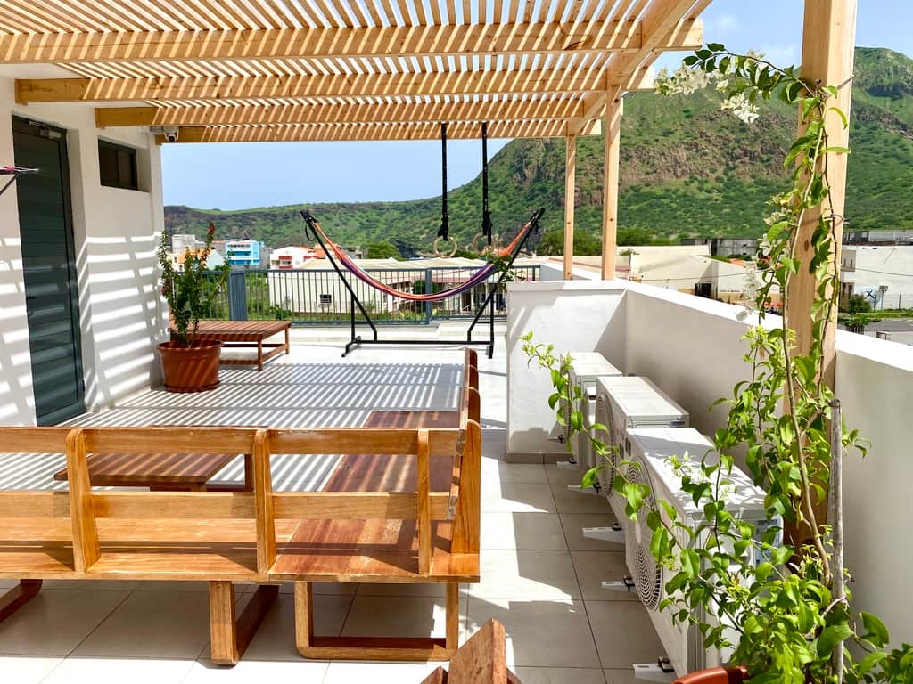 C28C43E0 15D8 4C95 BEEA 1DCB75EFAD2D 1 105 c