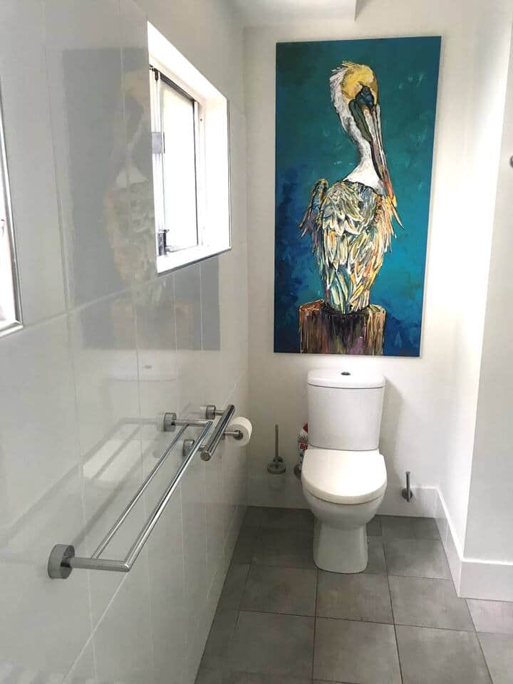 Bathroom 1 toilet