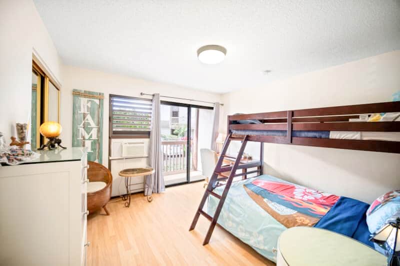Bunkbed/Bedroom 2