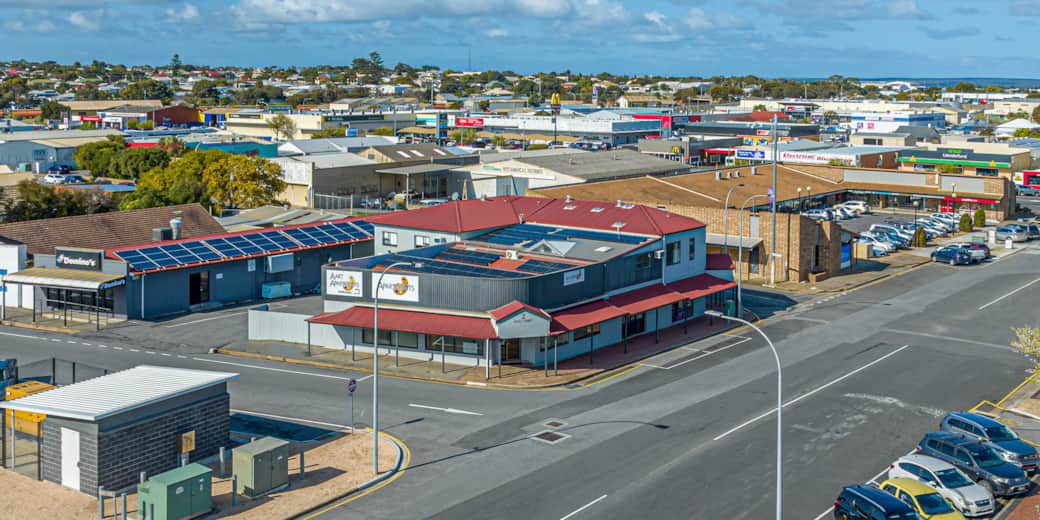 Aart Apartments