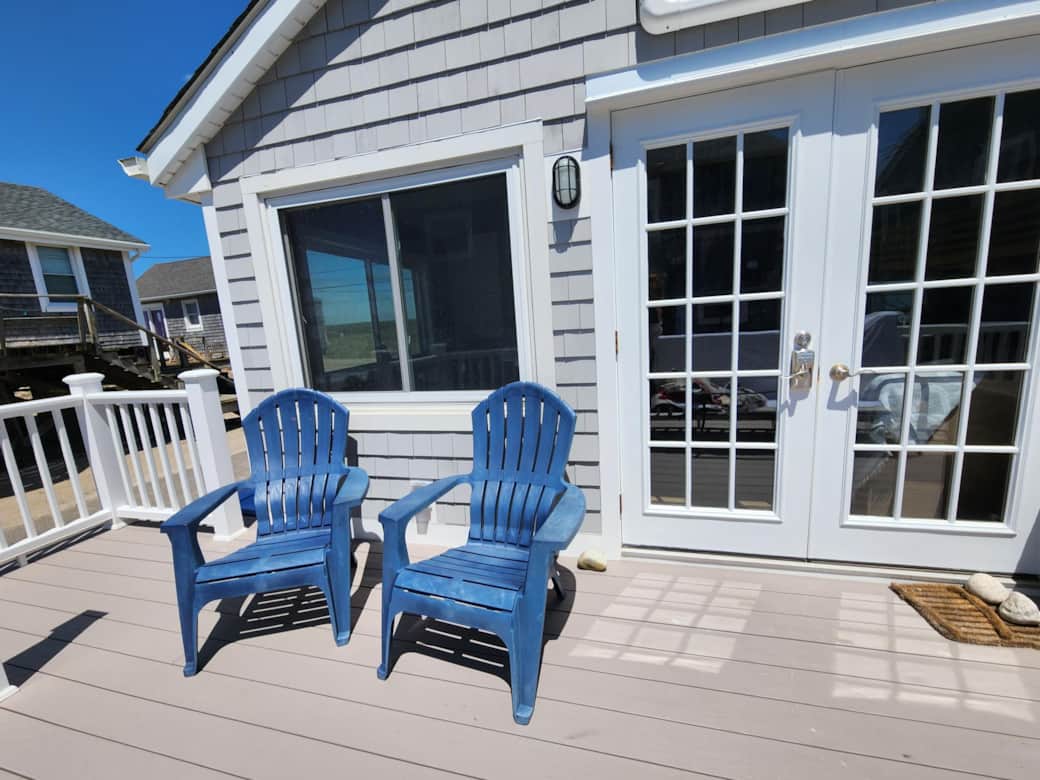 Personal porch