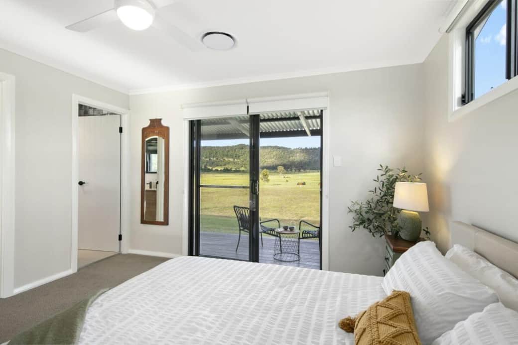 House luxury hunter valley bedroom views