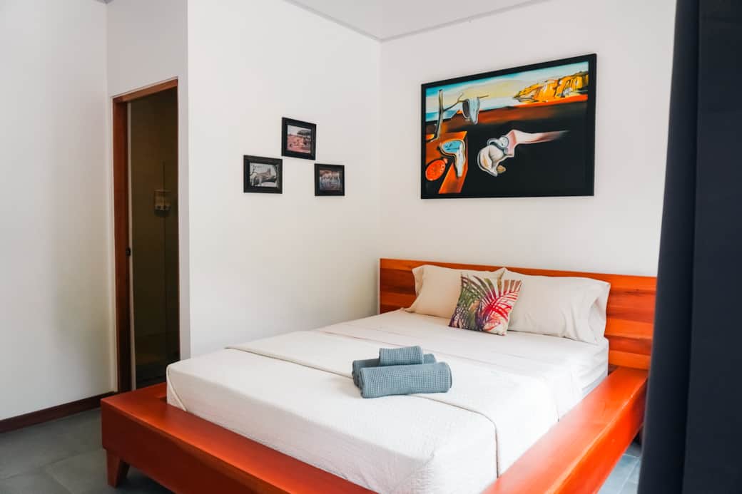 BEDROOM 1