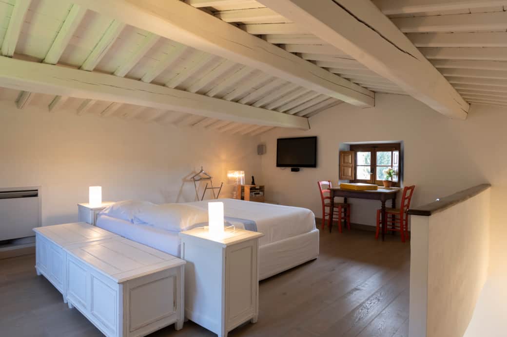 Independent guest bedroom in the annex building