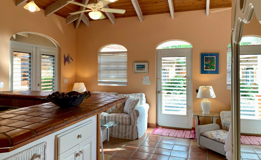 Studio cottage with everything you need!