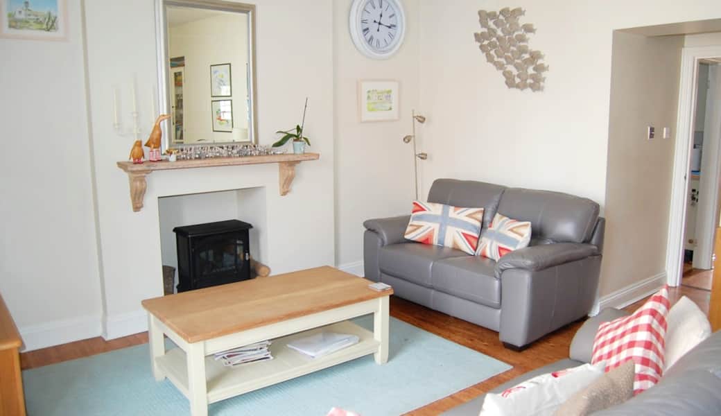 Living Area Living Area