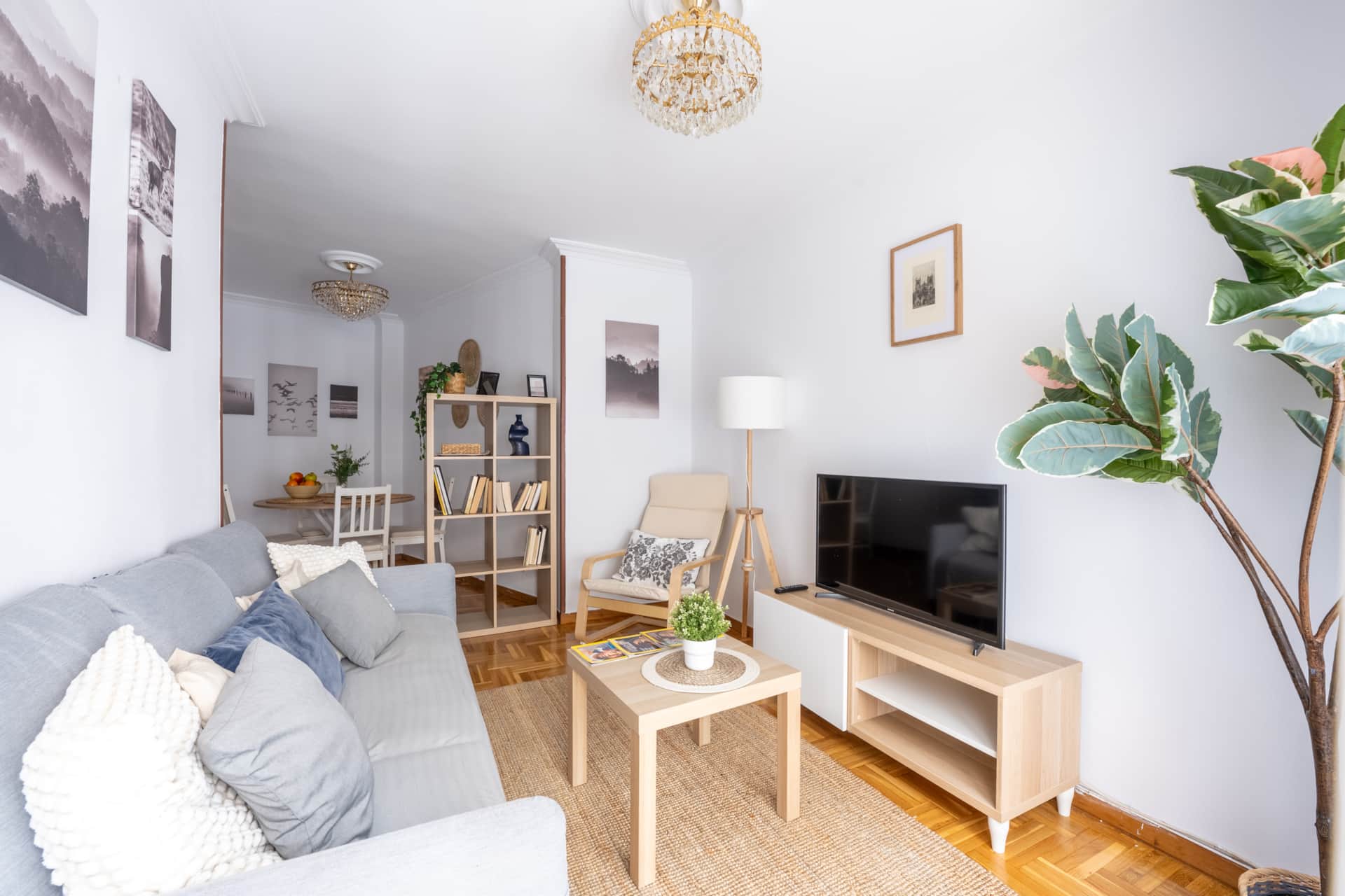 Apartamento en el centro de Gijón | junto a la playa | 9 personas