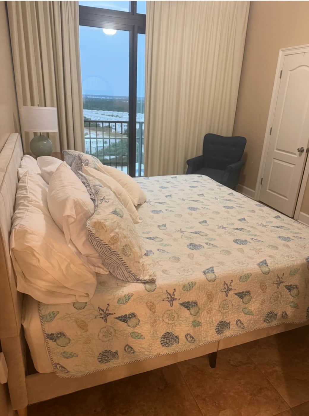 Bedroom- King 