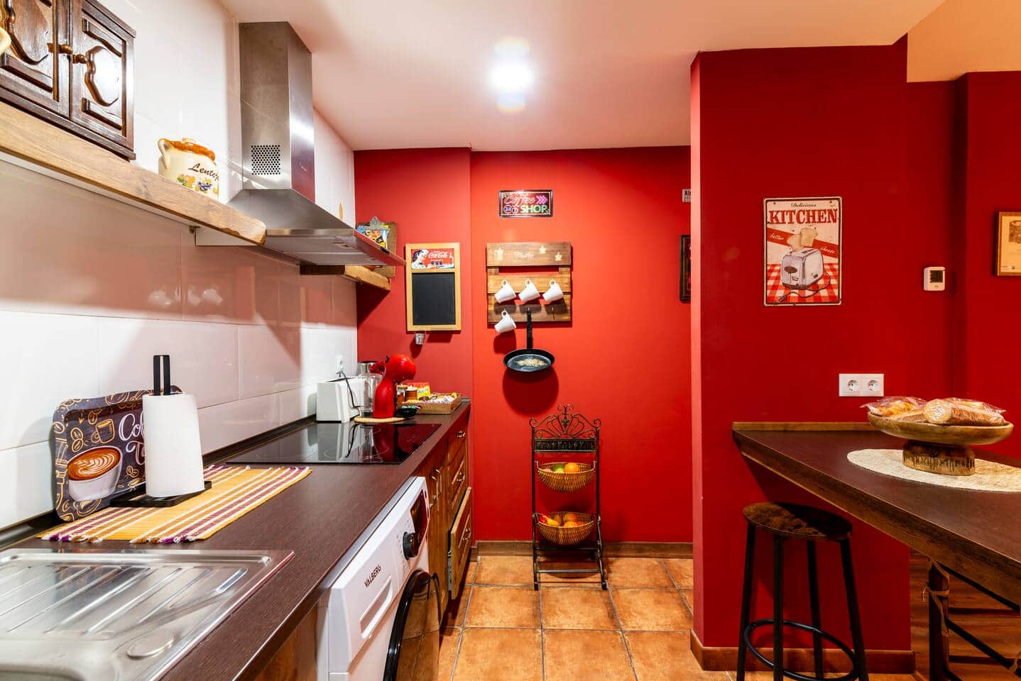 Mikaela Vintage 5 estrellas Alcalá Centro — foto 6