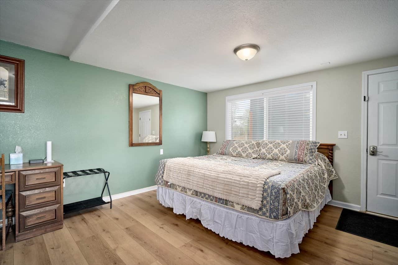 King size bed in master bedroom