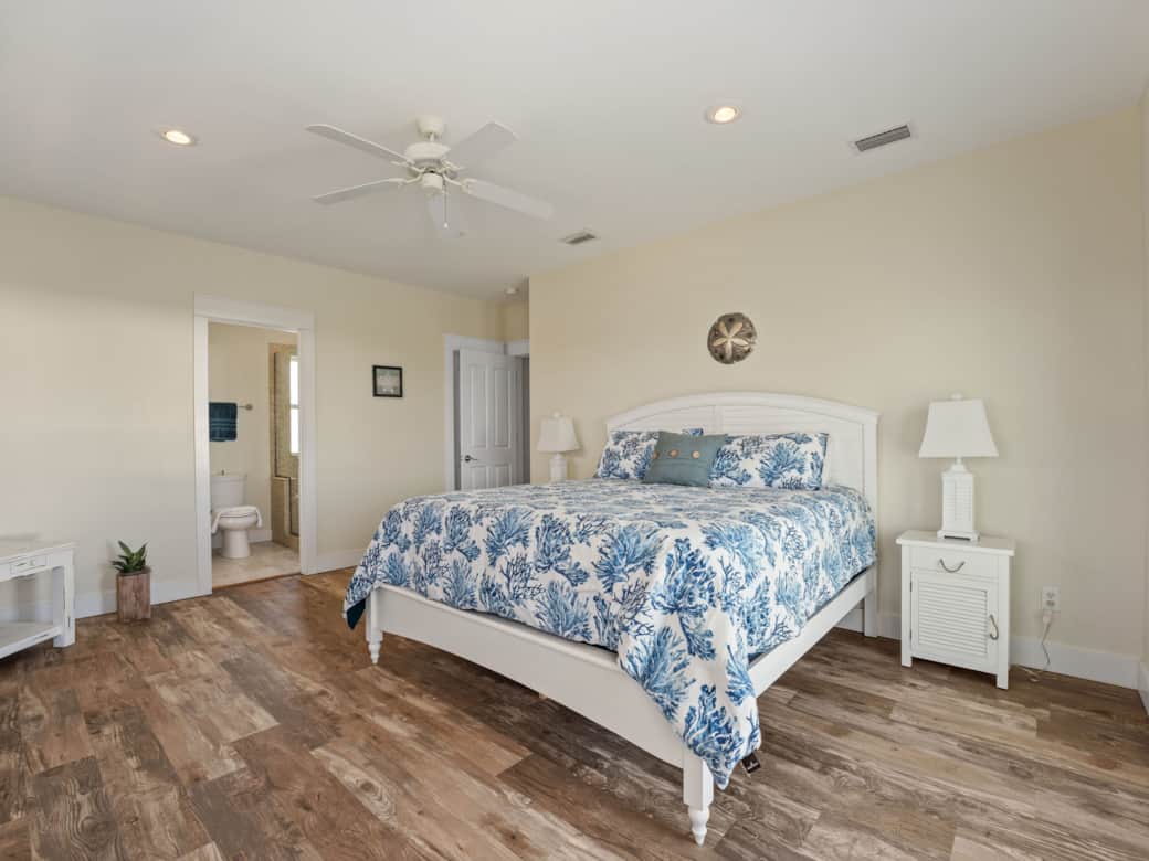 Aqua House King Bedroom with Balcony