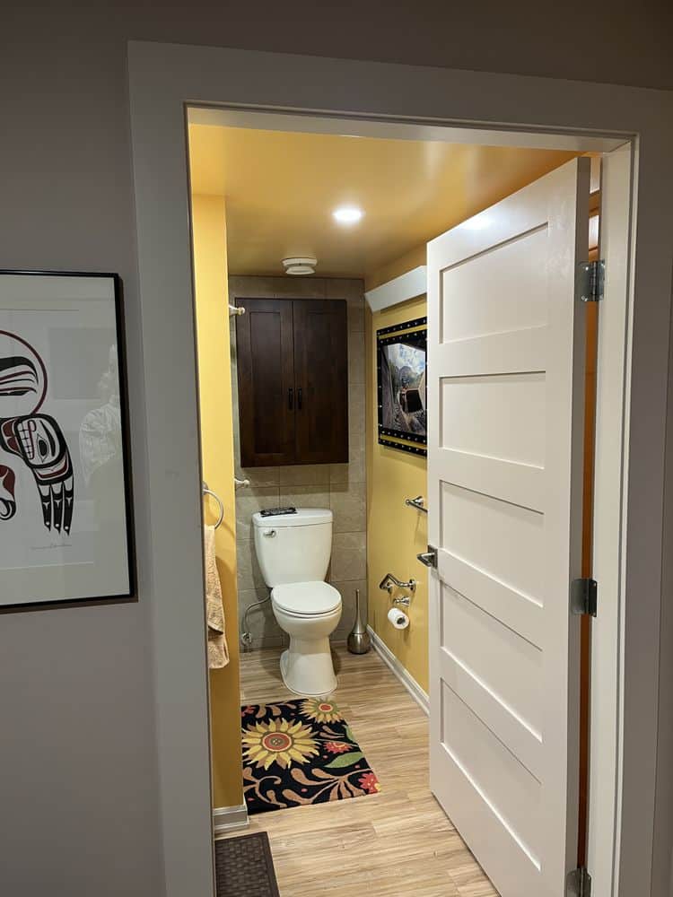 Main Bathroom
