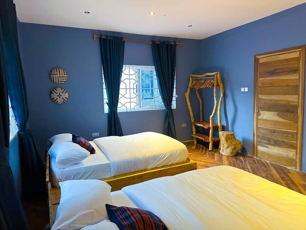 48939637 4e53 44e0 93b2 7f2a29381fe5