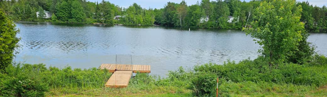 Accès au lac