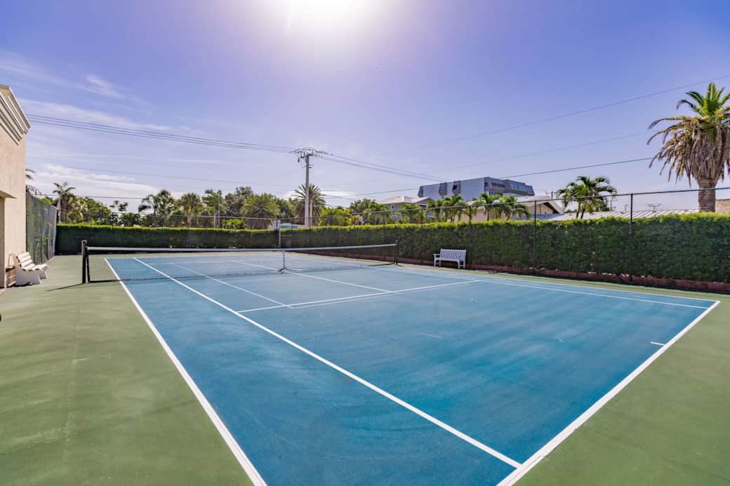 Tennis court
