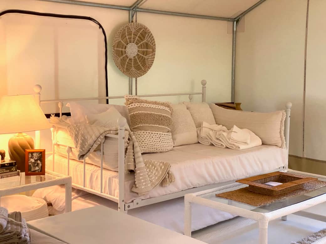 Day bed with trundle Day bed with trundle