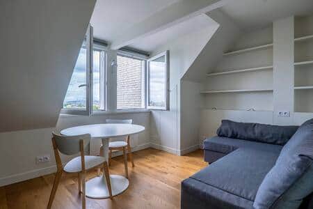 09912719 10fd 4519 b501 edd419af0ce6