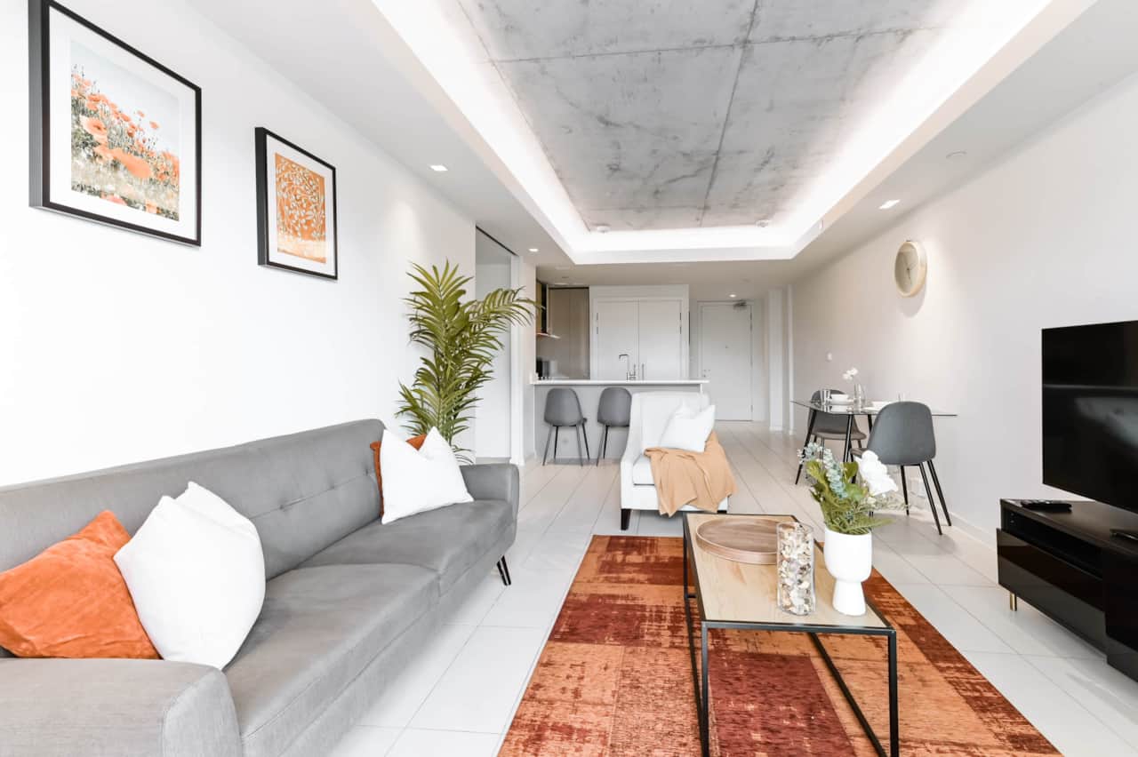 The Curve - One Bedroom