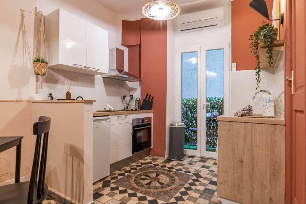 Well equipped kitchen Well equipped kitchen