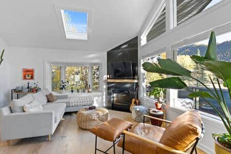 Living area with valley floor views