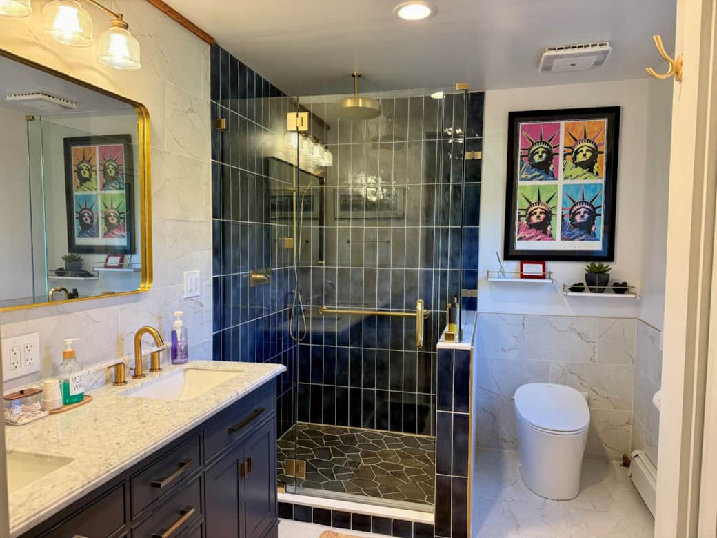 Master Suite Bathroom