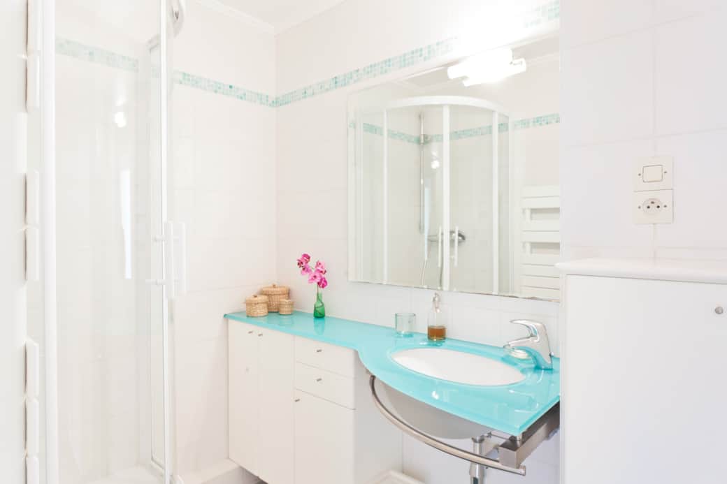 APPARTEMENT SDB