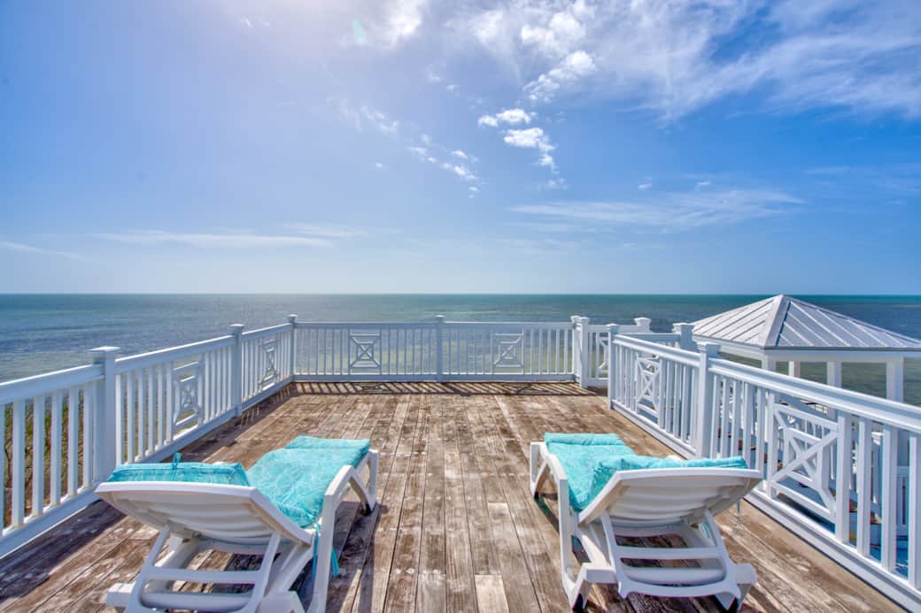 Roof Top Tanning Deck Roof Top Tanning Deck