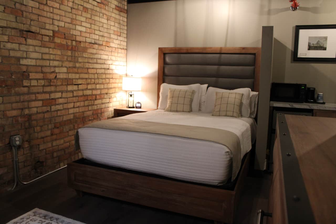 The Rex, bed distance view