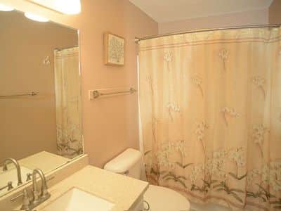 wj bathroom 2