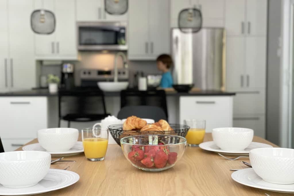 Salle à manger et cuisine