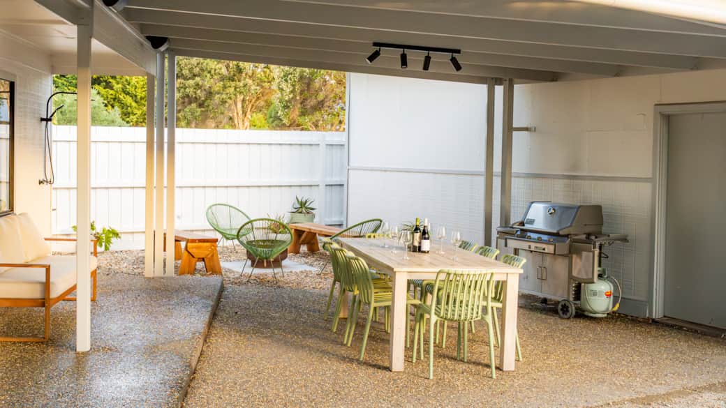 Outdoor Entertaining, BBQ, Sonos Speakers, Lighting, Lounge and Fire Pit