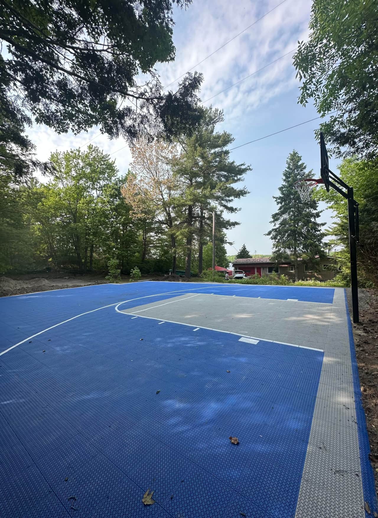 The Belle Vue Basketball/Sports Court