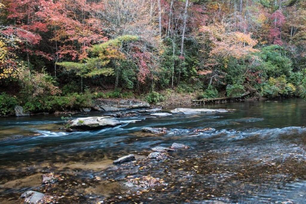 Mountaintown Creek
