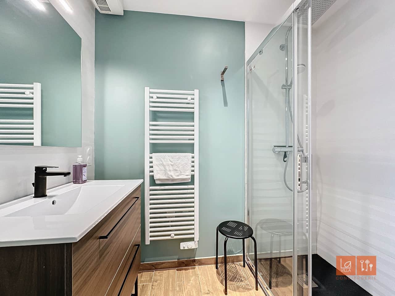 Salle de bain - chambre 1 douche