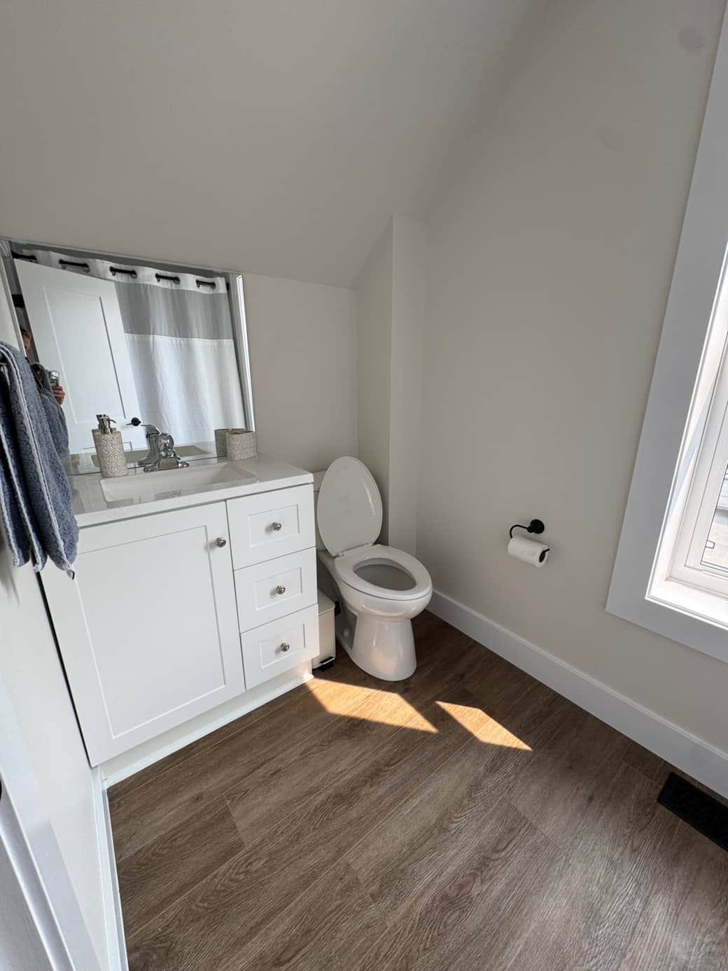 Upstairs Bathroom