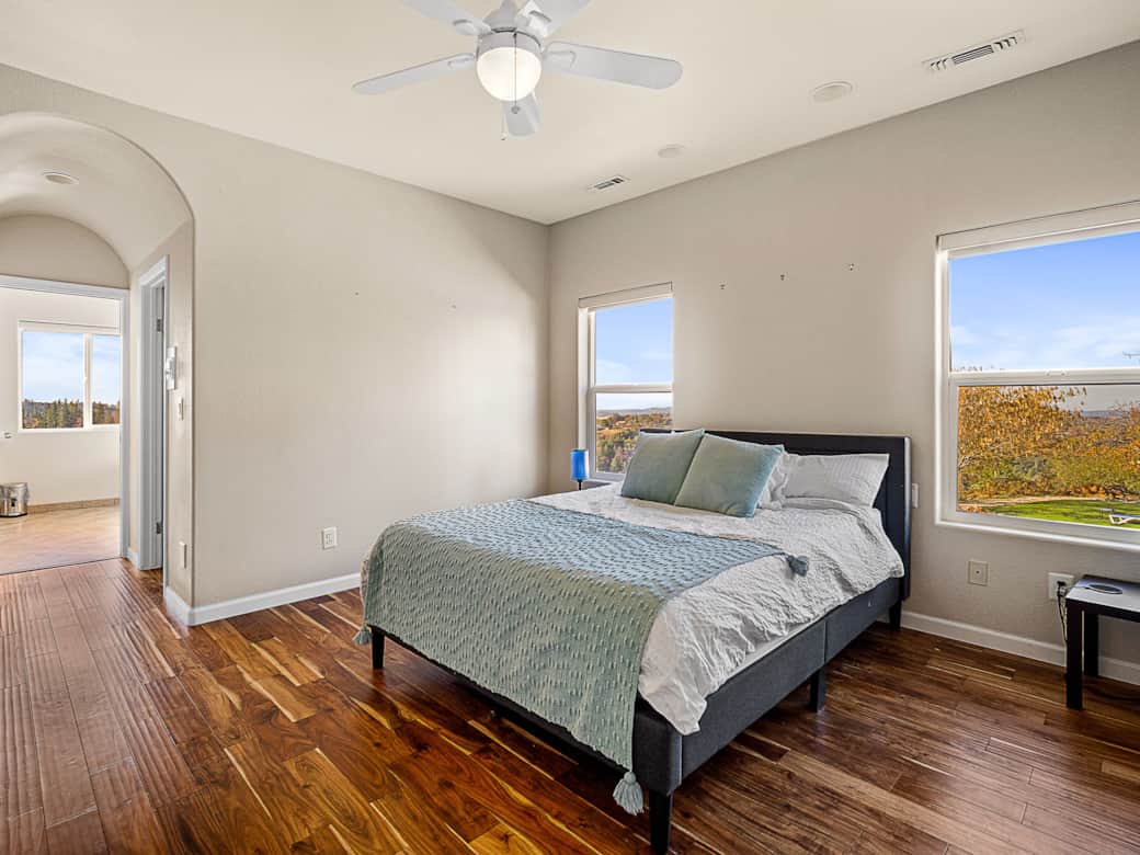 Int Bedroom1 2 01
