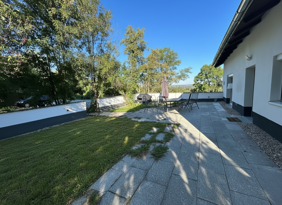Ummauerte Terrasse