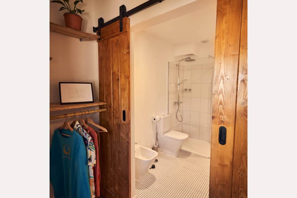 The Barefoot Ericeira Coliving Fruity Garden bathroom