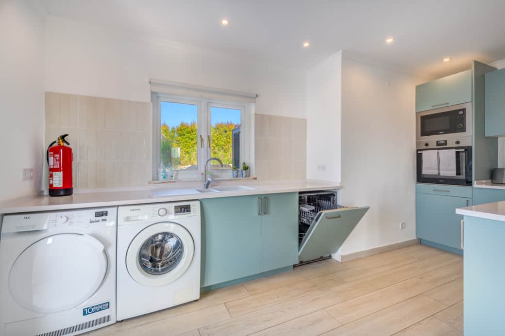 Downstairs kitchen