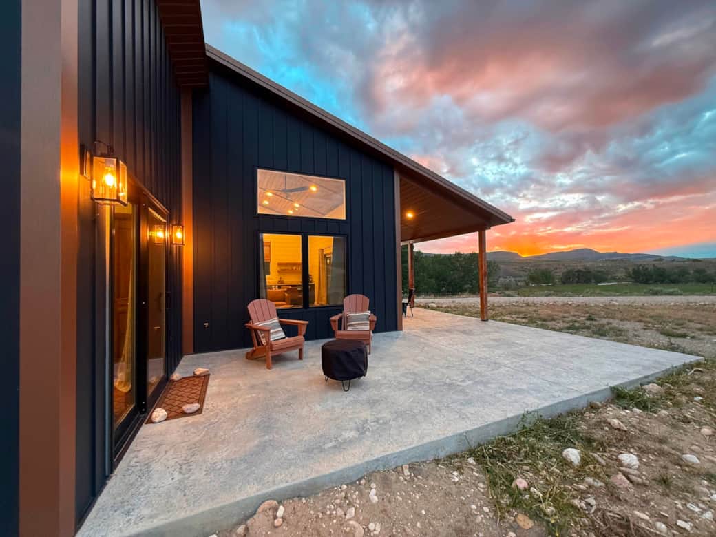 Lindbergh Cabin Patio with Fire Pit