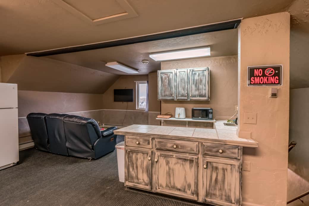 BrokenSpokeMotel 0103