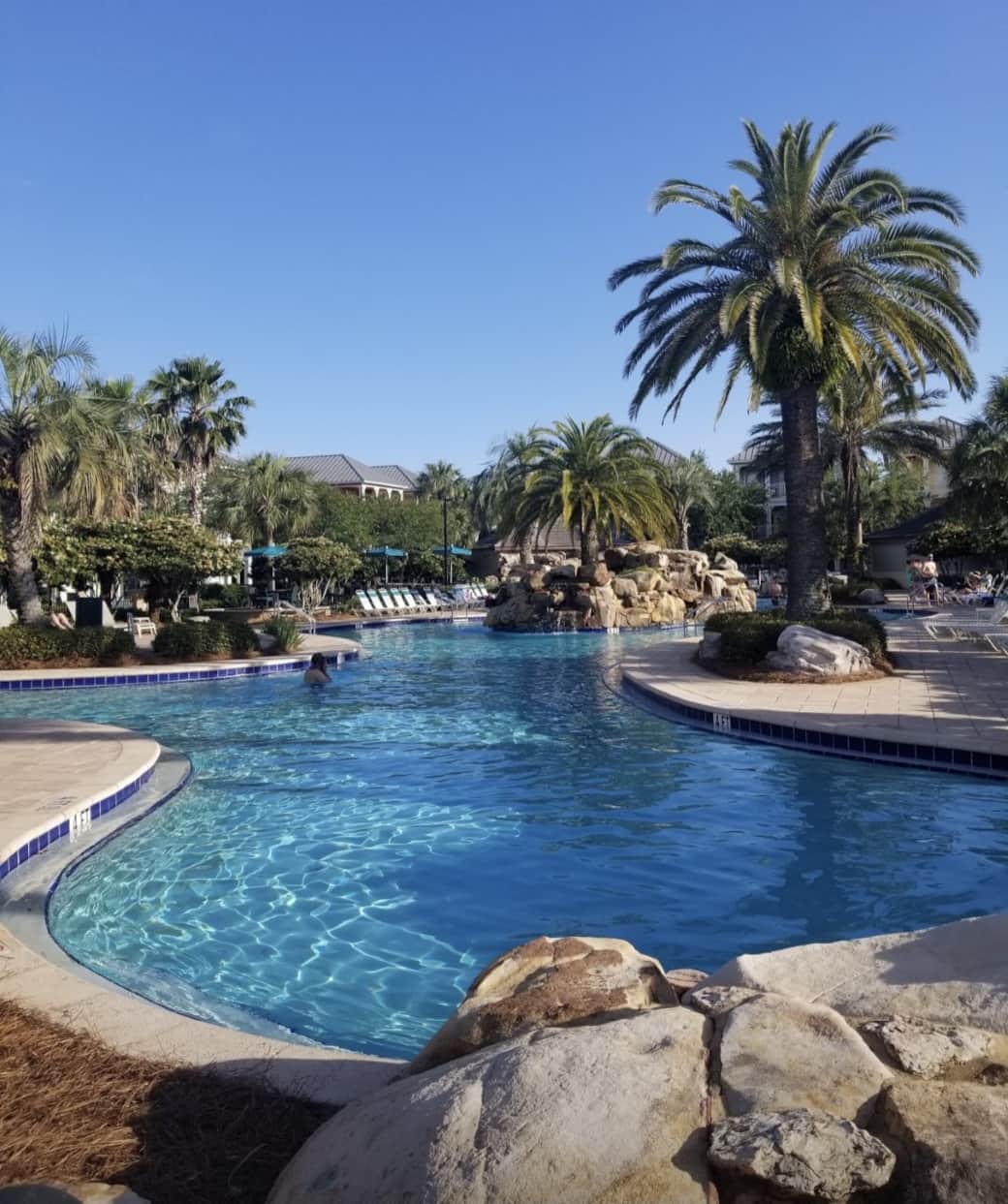 Tiger Bait Overlooks Lagoon Pool Vacation Home In Destin