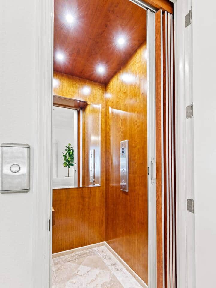 Elevator