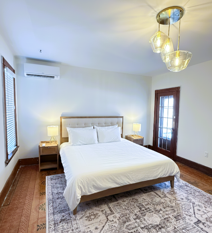 Promenade Sanctuary - 1 King bed