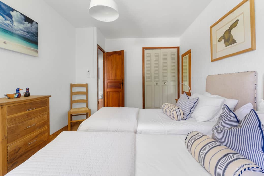 Twin Bedroom (ground floor)