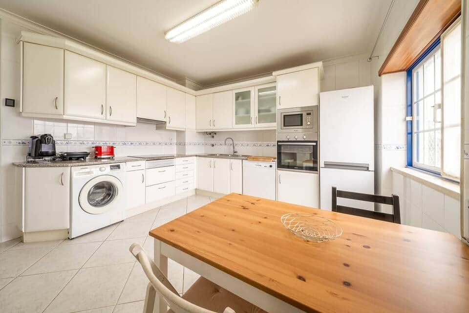 9e893f45 3caf 40b0 aeb0 f7691491d796