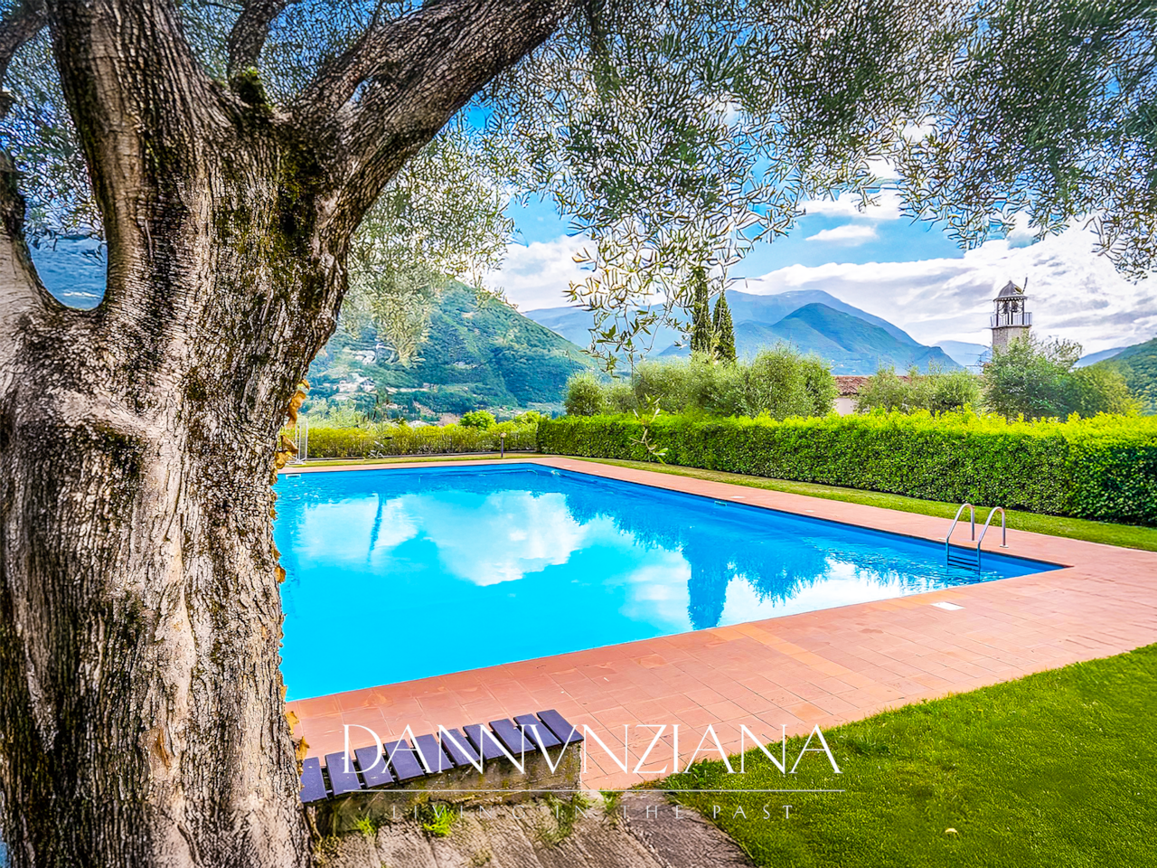 Piscina non riscaldata condivisa