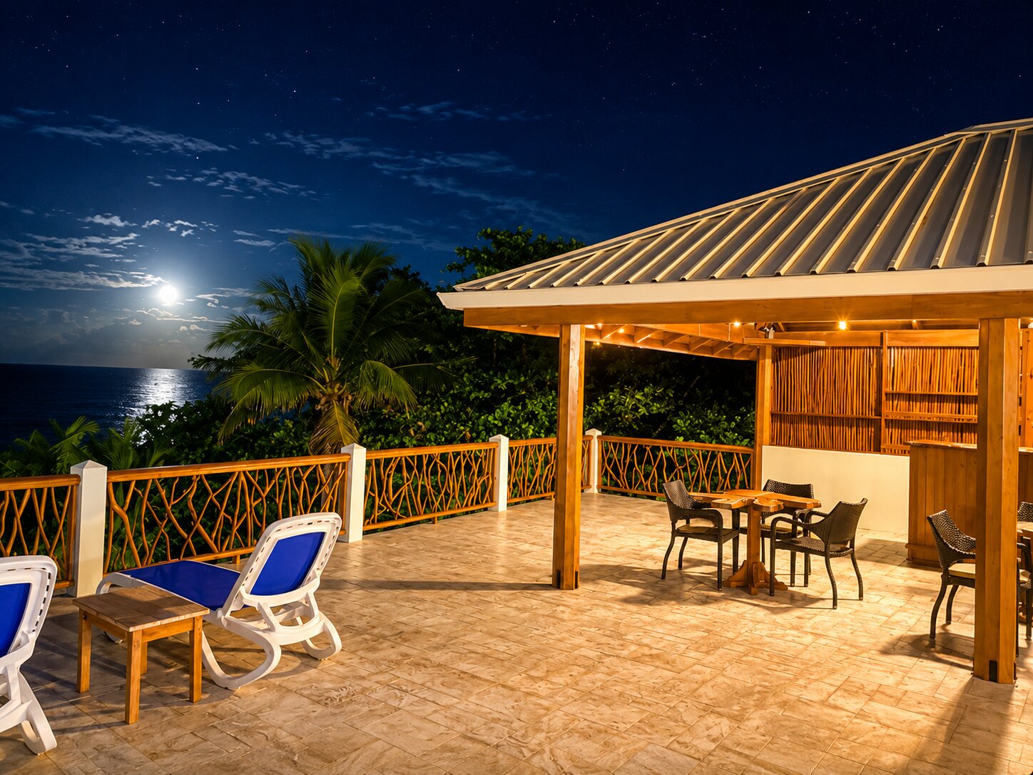 Rooftop Tiki Bar Photo 3